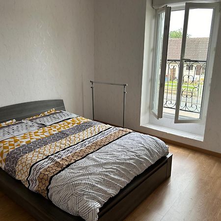 Maison De Ville 2 Chambres Dange-Saint-Romain ภายนอก รูปภาพ